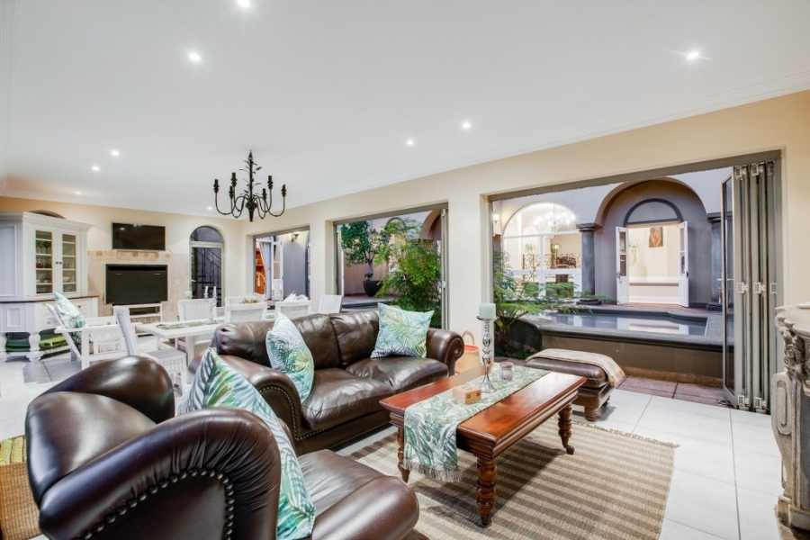 To Let 6 Bedroom Property for Rent in Dainfern Golf Estate Gauteng