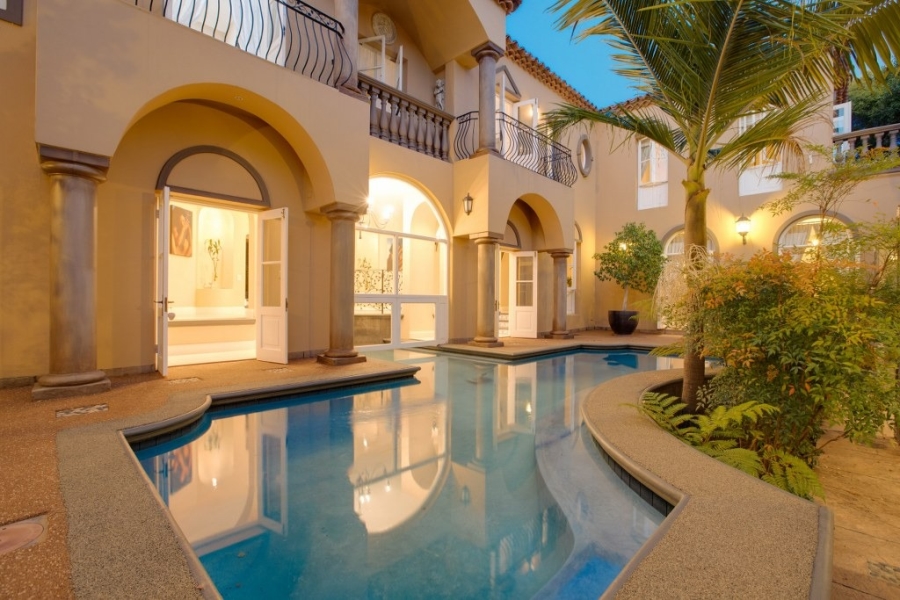 To Let 6 Bedroom Property for Rent in Dainfern Golf Estate Gauteng