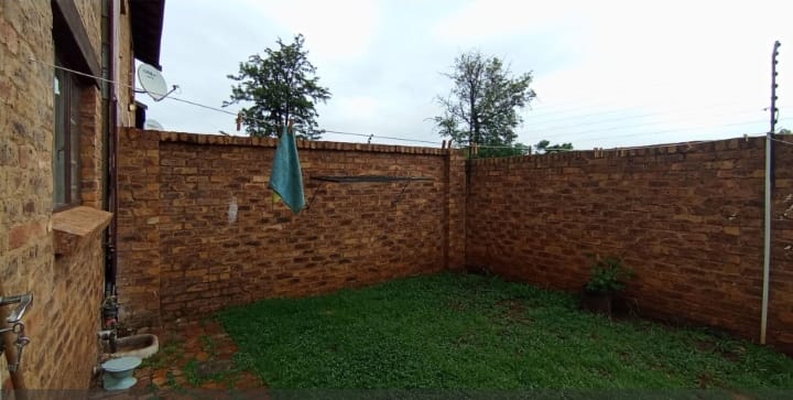 2 Bedroom Property for Sale in Clarina Gauteng