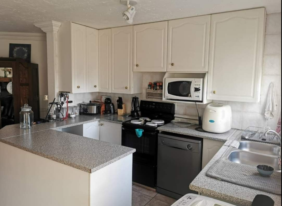 3 Bedroom Property for Sale in South Crest Gauteng