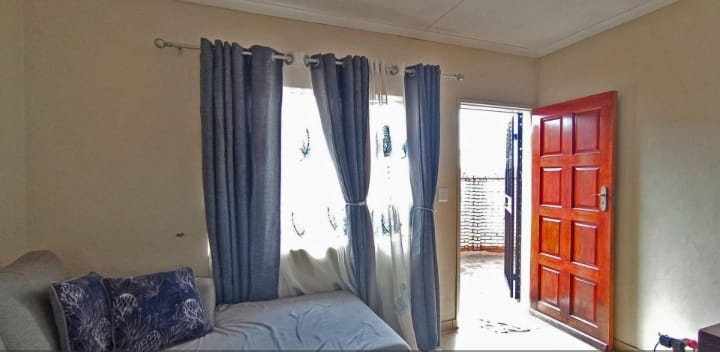 2 Bedroom Property for Sale in The Orchards Gauteng