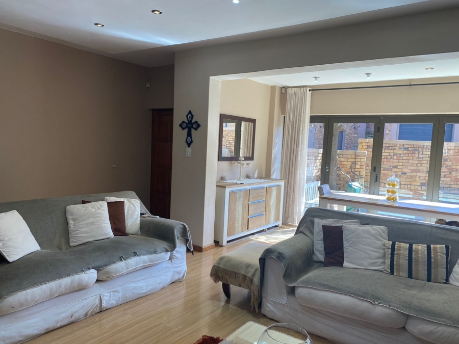 4 Bedroom Property for Sale in Meyersdal Gauteng