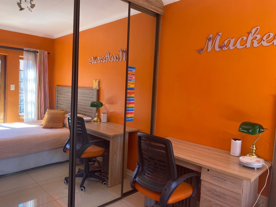 4 Bedroom Property for Sale in Meyersdal Gauteng