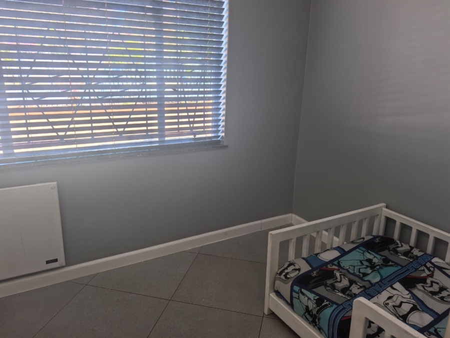 4 Bedroom Property for Sale in Witpoortjie Gauteng