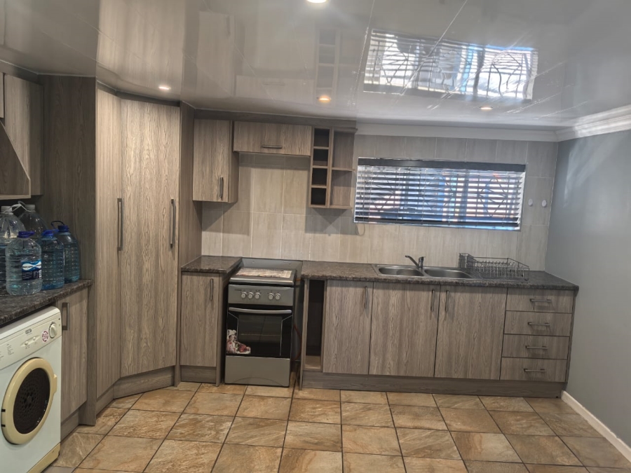 4 Bedroom Property for Sale in Witpoortjie Gauteng