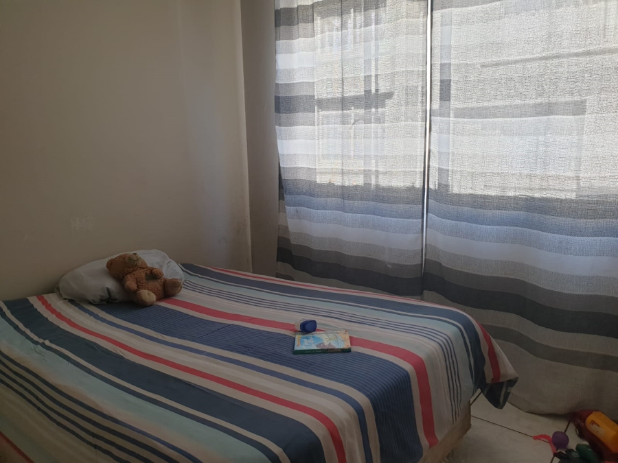 To Let 2 Bedroom Property for Rent in Florida Gauteng