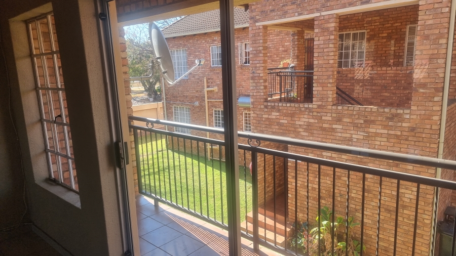 2 Bedroom Property for Sale in Celtisdal Gauteng