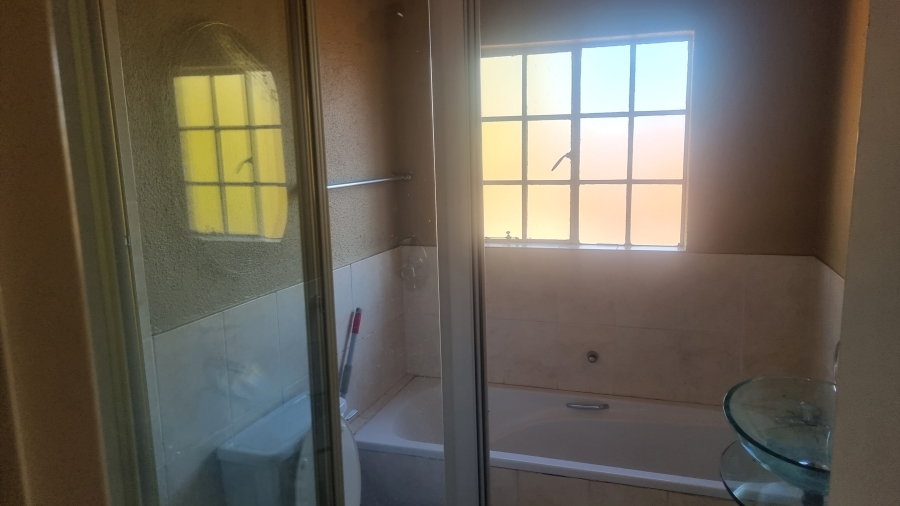 2 Bedroom Property for Sale in Celtisdal Gauteng