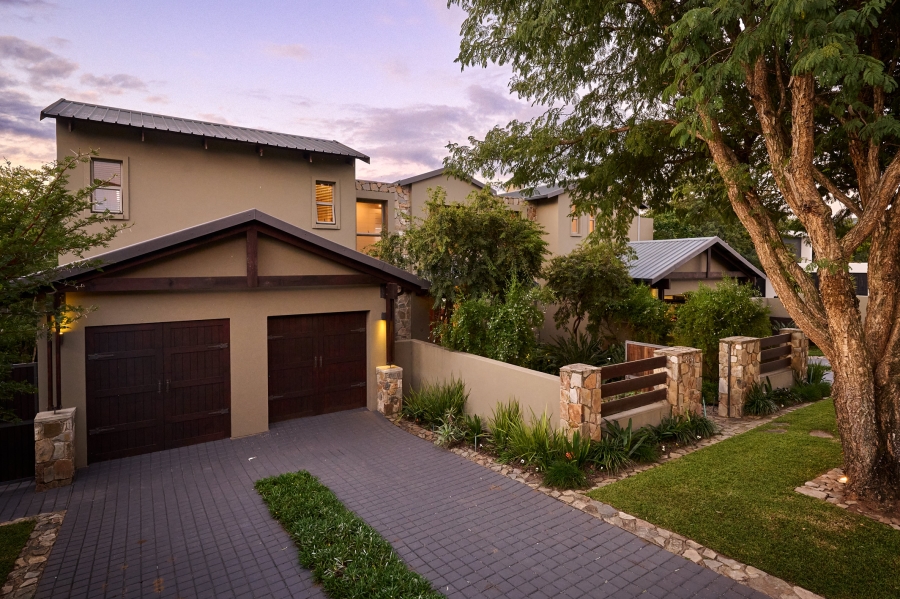 4 Bedroom Property for Sale in Waterfall Country Estate Gauteng