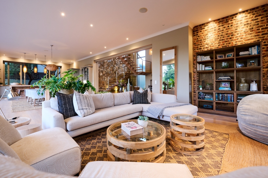 4 Bedroom Property for Sale in Waterfall Country Estate Gauteng