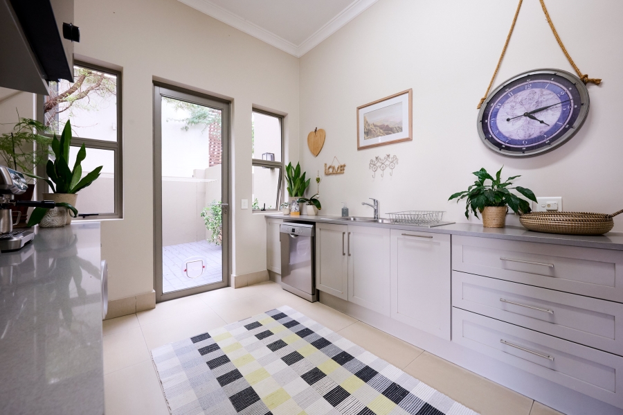 4 Bedroom Property for Sale in Waterfall Country Estate Gauteng