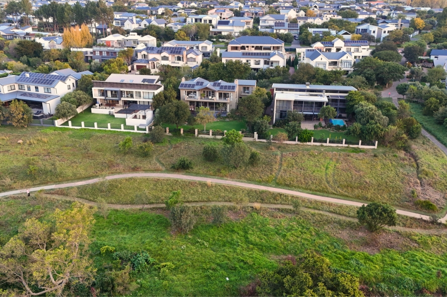 4 Bedroom Property for Sale in Waterfall Country Estate Gauteng
