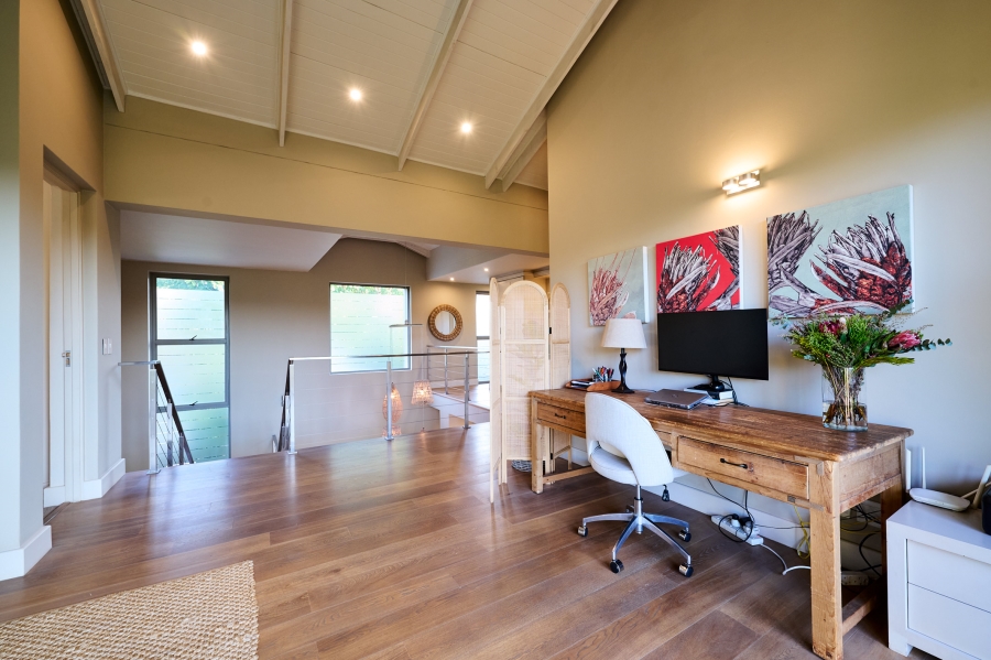 4 Bedroom Property for Sale in Waterfall Country Estate Gauteng