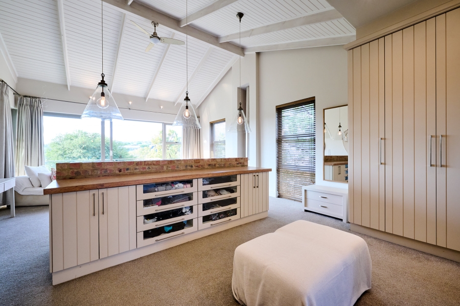4 Bedroom Property for Sale in Waterfall Country Estate Gauteng