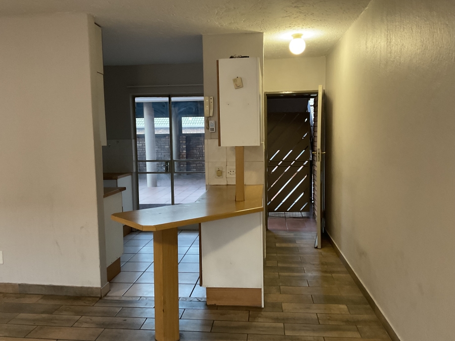 3 Bedroom Property for Sale in Villieria Gauteng