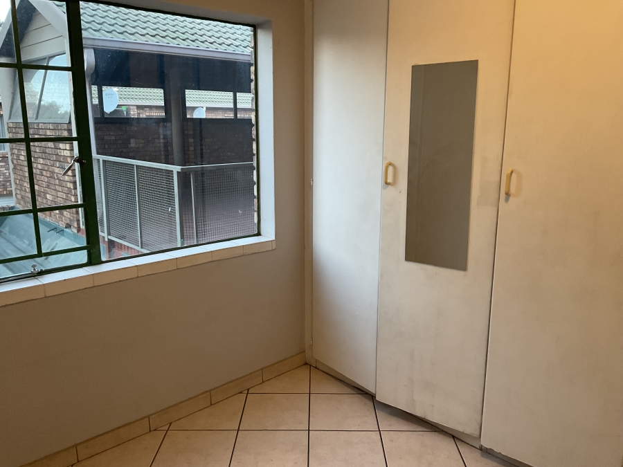 3 Bedroom Property for Sale in Villieria Gauteng