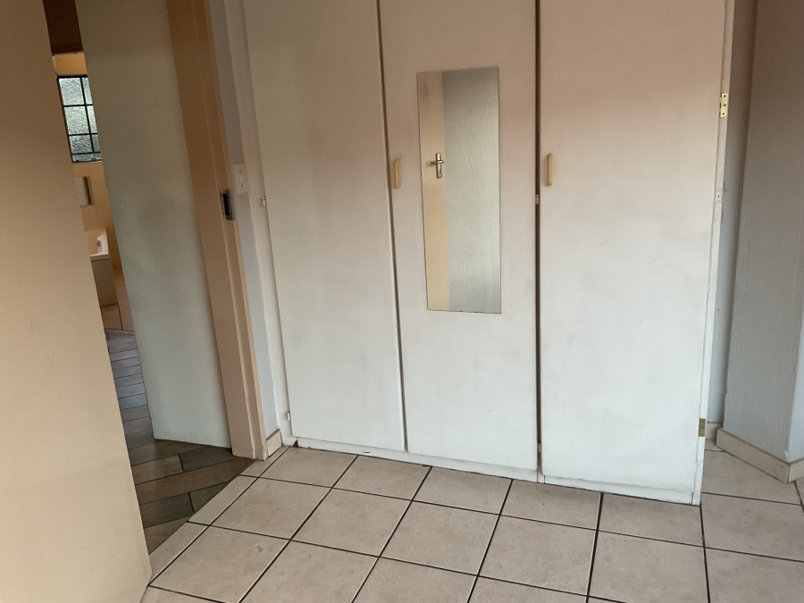 3 Bedroom Property for Sale in Villieria Gauteng