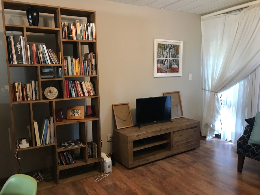 1 Bedroom Property for Sale in Melrose North Gauteng