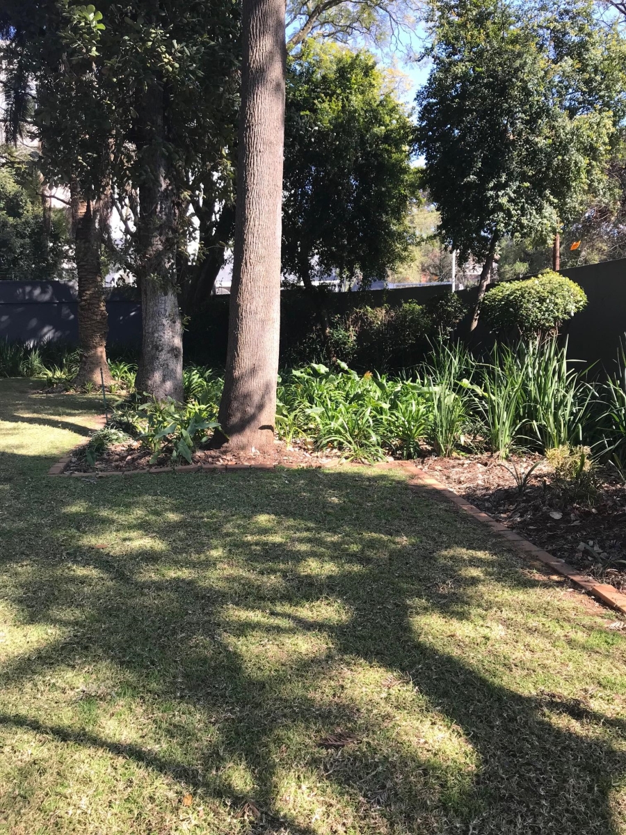 1 Bedroom Property for Sale in Melrose North Gauteng