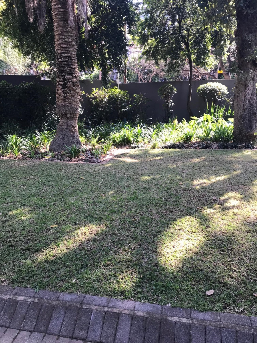 1 Bedroom Property for Sale in Melrose North Gauteng