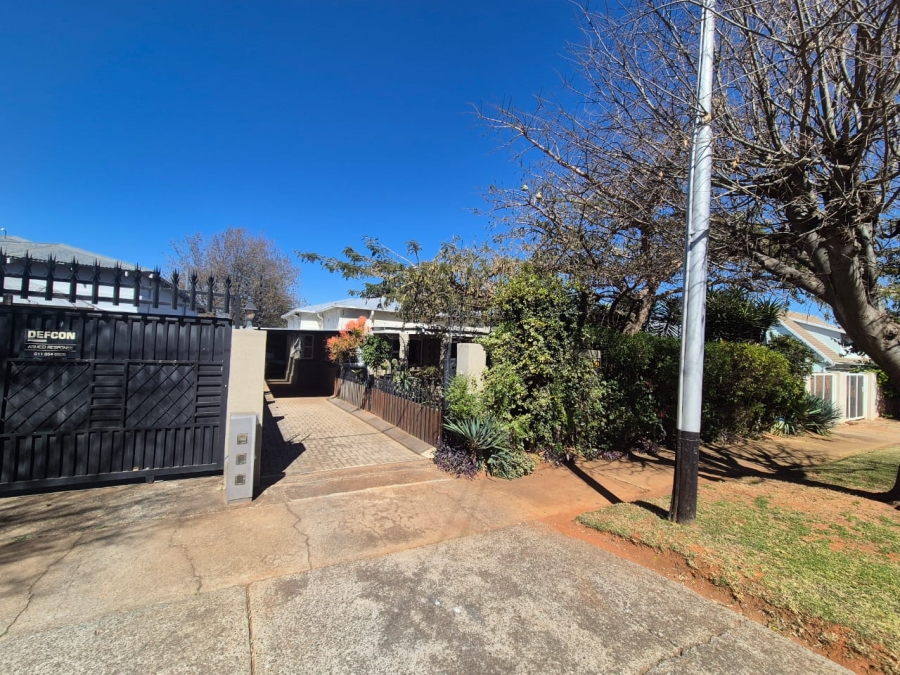 3 Bedroom Property for Sale in Krugersdorp North Gauteng