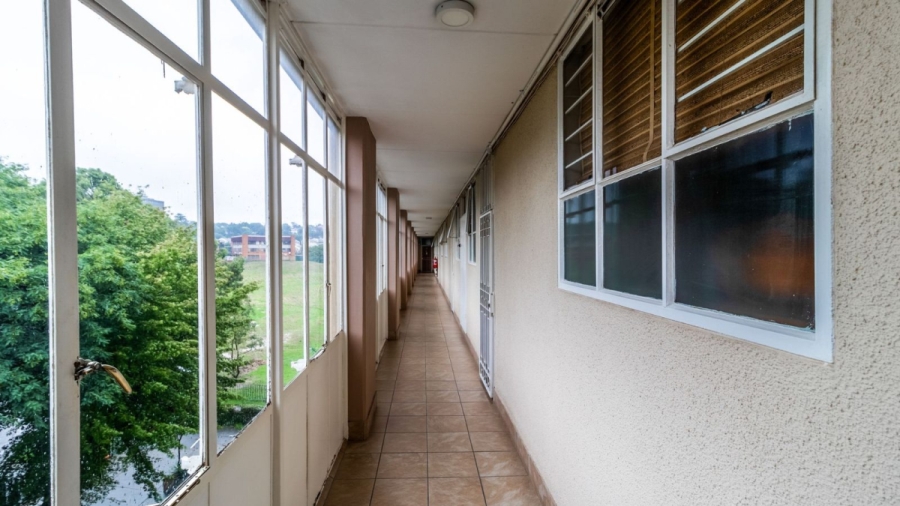 1 Bedroom Property for Sale in Bedford Gardens Gauteng