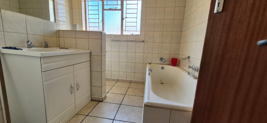 3 Bedroom Property for Sale in Brakpan Central Gauteng