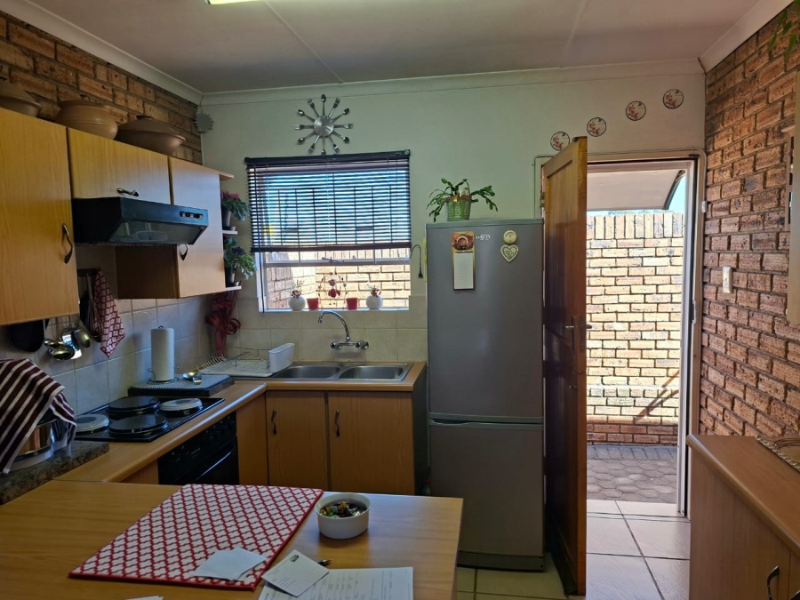 2 Bedroom Property for Sale in Quellerie Park Gauteng