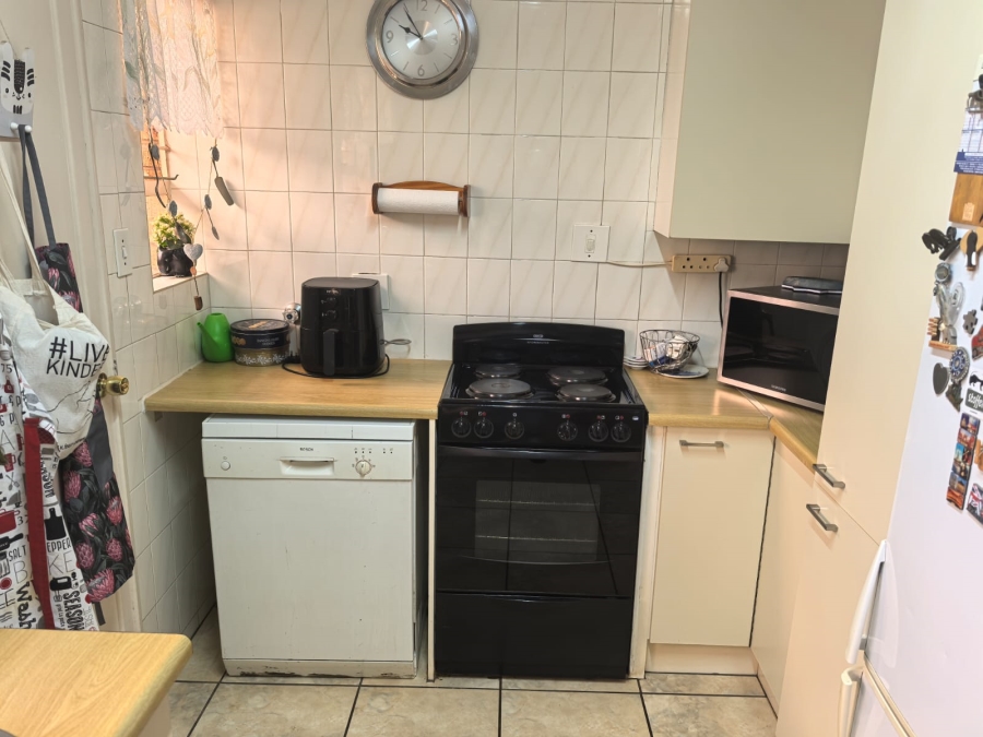 3 Bedroom Property for Sale in Roodekrans Gauteng