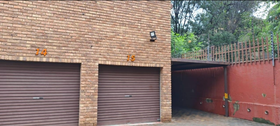 3 Bedroom Property for Sale in South Crest Gauteng
