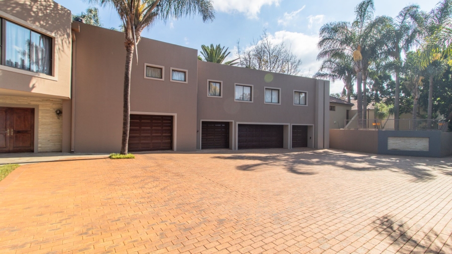 4 Bedroom Property for Sale in Bedfordview Gauteng
