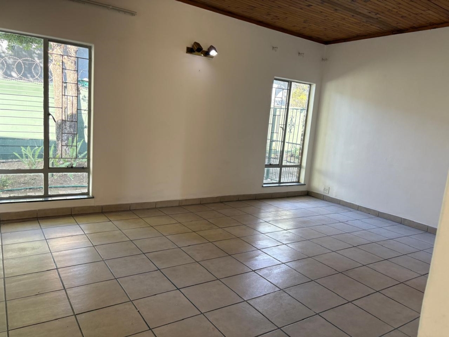 To Let 3 Bedroom Property for Rent in Kilner Park Gauteng