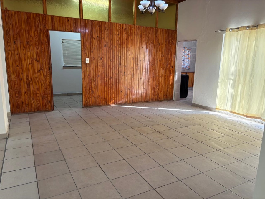 To Let 3 Bedroom Property for Rent in Kilner Park Gauteng