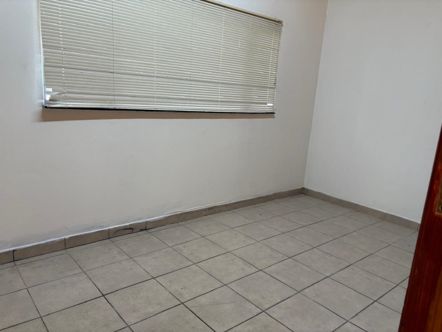 To Let 3 Bedroom Property for Rent in Kilner Park Gauteng