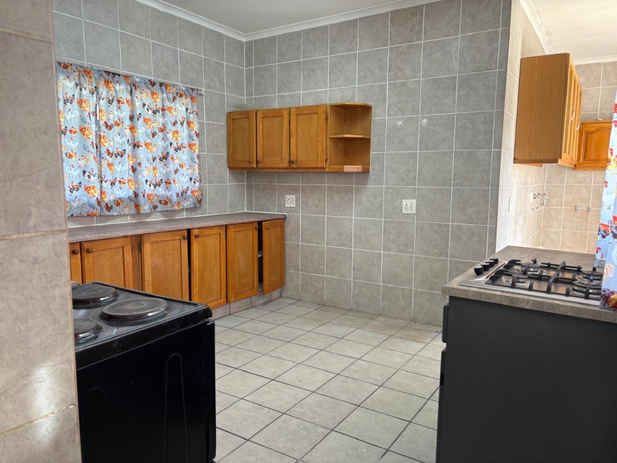 To Let 3 Bedroom Property for Rent in Kilner Park Gauteng