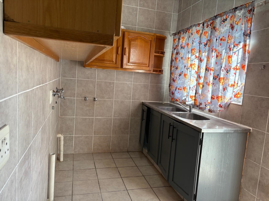 To Let 3 Bedroom Property for Rent in Kilner Park Gauteng