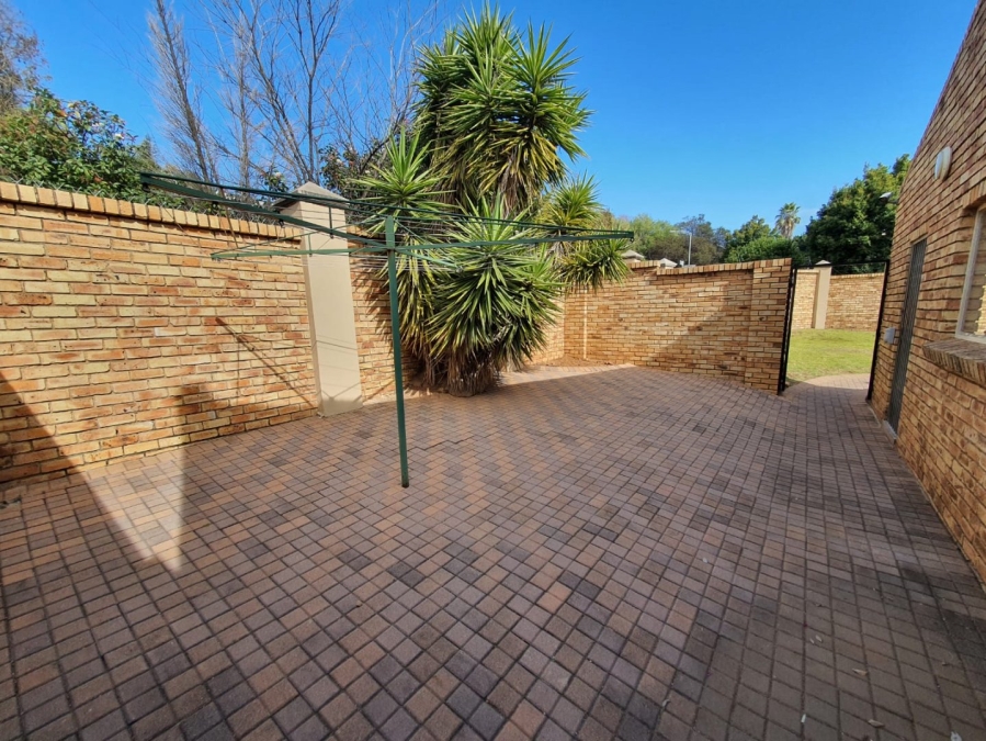4 Bedroom Property for Sale in Noordheuwel Gauteng