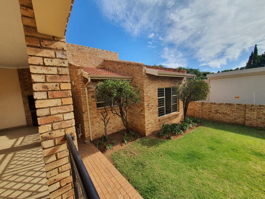 4 Bedroom Property for Sale in Noordheuwel Gauteng