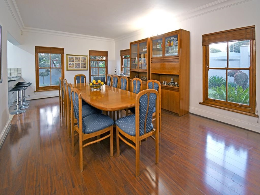 To Let 5 Bedroom Property for Rent in Benmore Gardens Gauteng