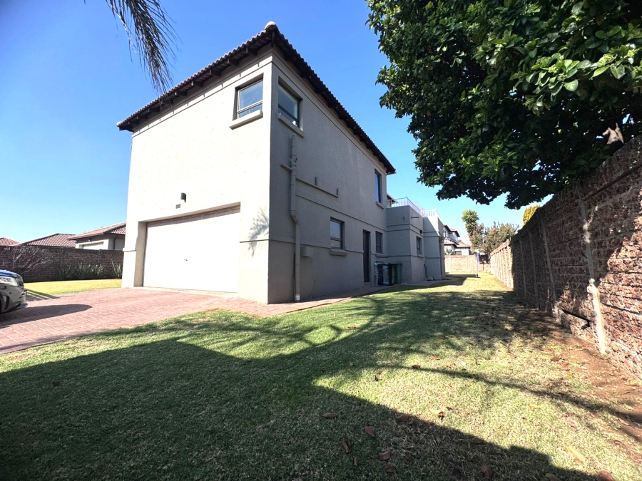 3 Bedroom Property for Sale in Parkrand Gauteng