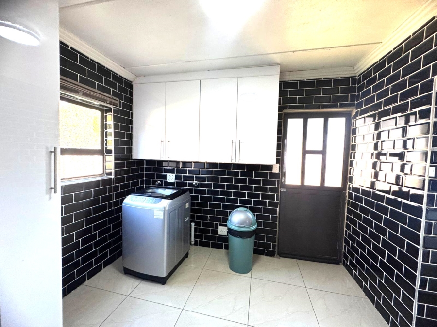 3 Bedroom Property for Sale in Parkrand Gauteng