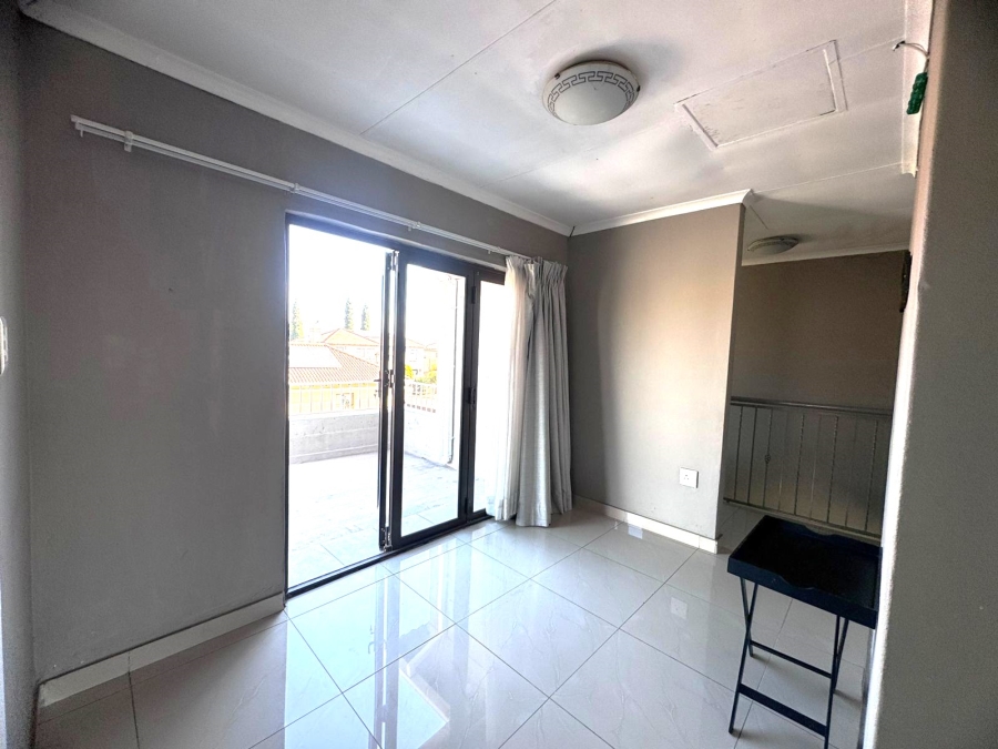 3 Bedroom Property for Sale in Parkrand Gauteng