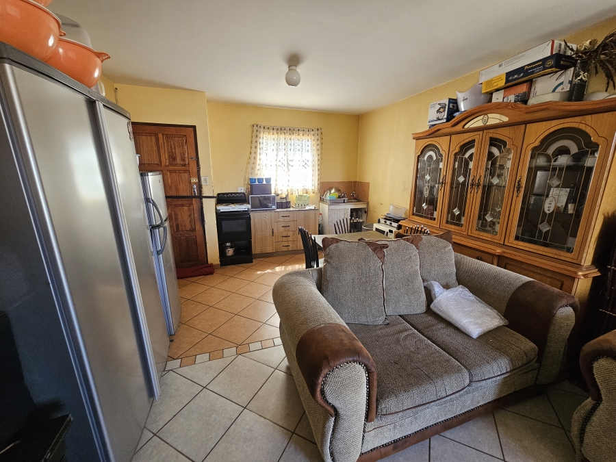 2 Bedroom Property for Sale in Lotus Gardens Gauteng
