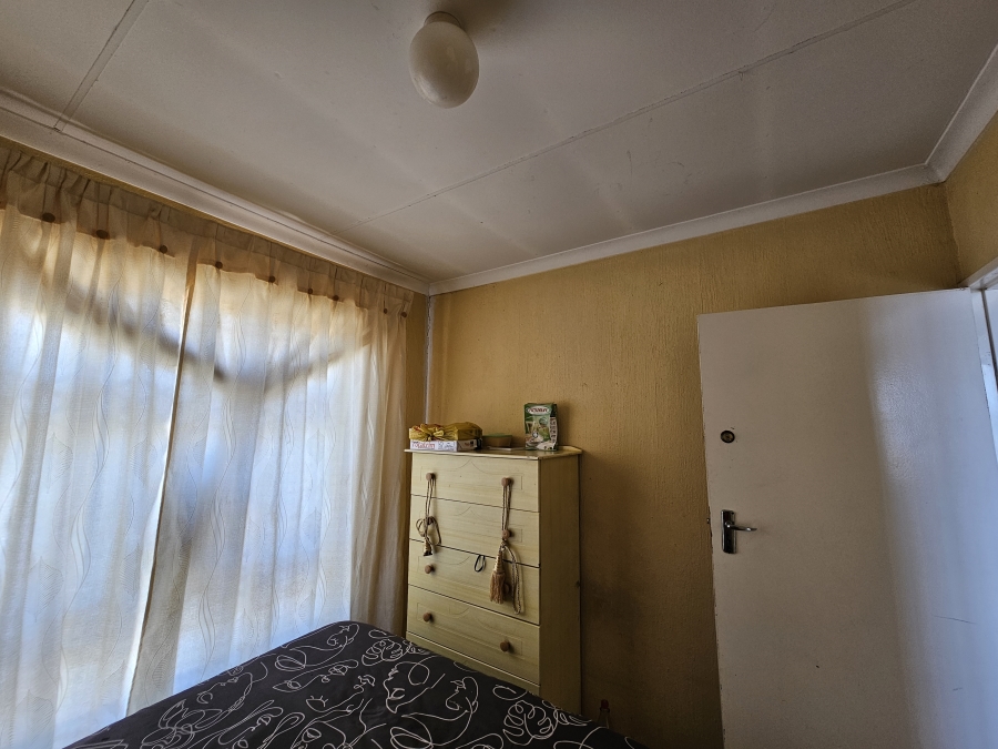 2 Bedroom Property for Sale in Lotus Gardens Gauteng