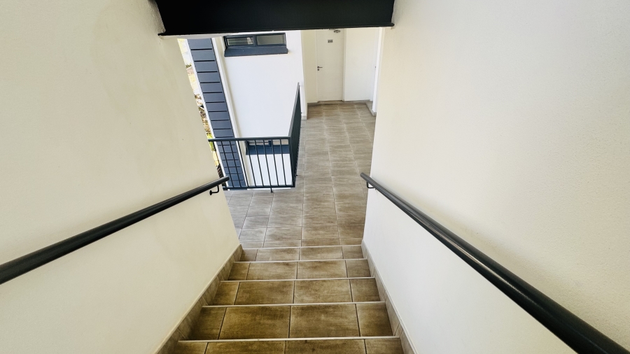 To Let 1 Bedroom Property for Rent in Linbro Park Gauteng