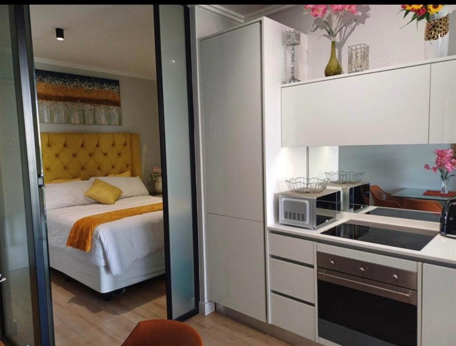 To Let 1 Bedroom Property for Rent in Waterfall Gauteng