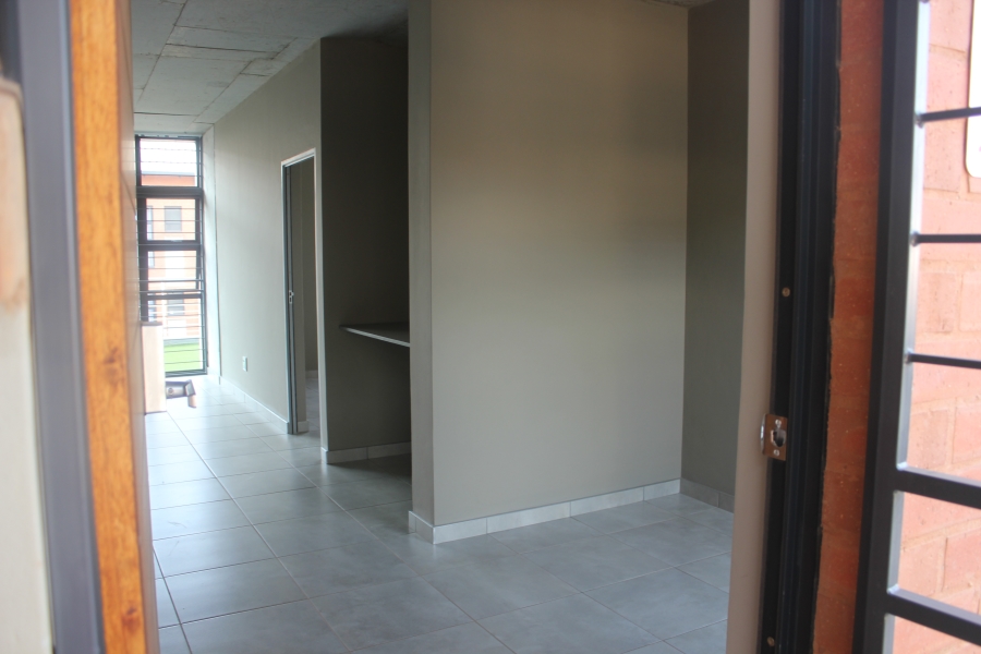 To Let 2 Bedroom Property for Rent in Hazeldean Gauteng