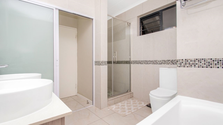 To Let 3 Bedroom Property for Rent in Noordhang Gauteng