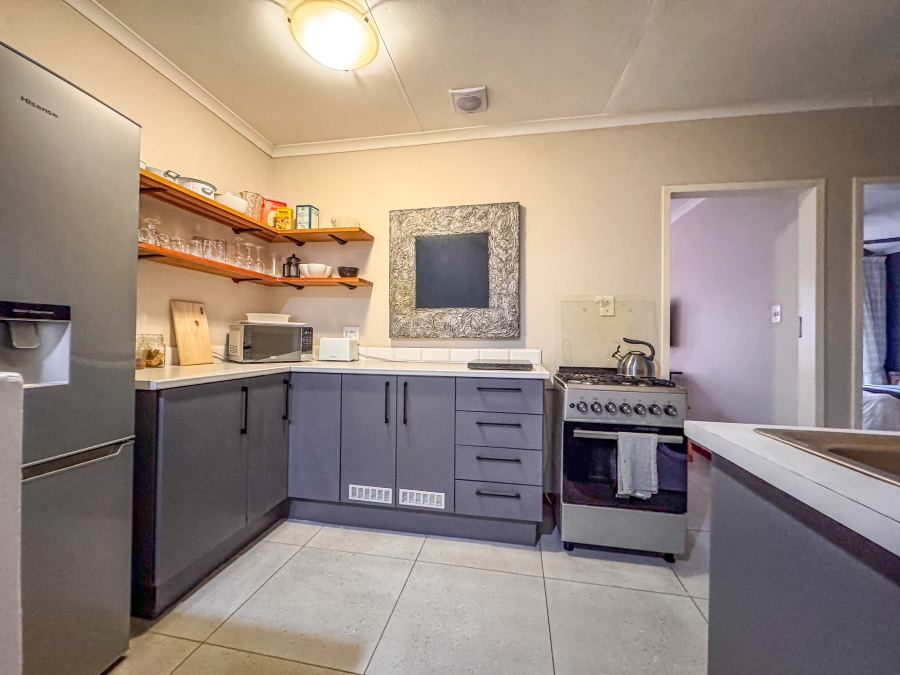 To Let 2 Bedroom Property for Rent in Silver Lakes Golf Estate Gauteng