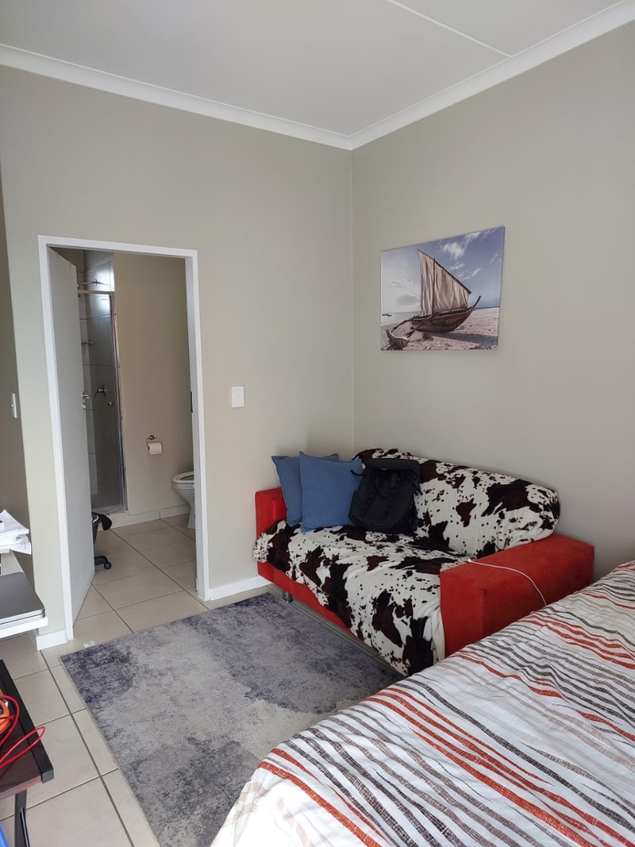 To Let 0 Bedroom Property for Rent in Grand Central Gauteng